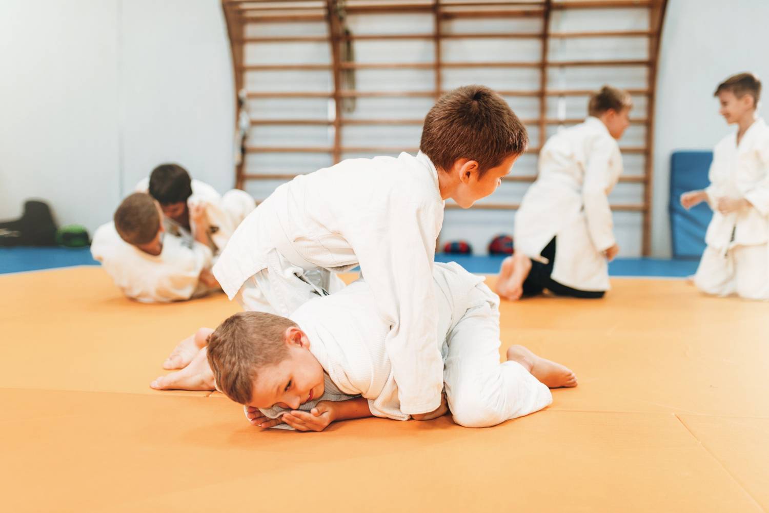 Taekwondo for children: strength, agility, discipline